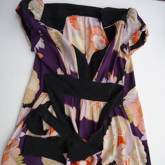 SIZE 2. CORAY LYNN CALTER SILK  FLORAL DRESS. - Picture 9 of 16